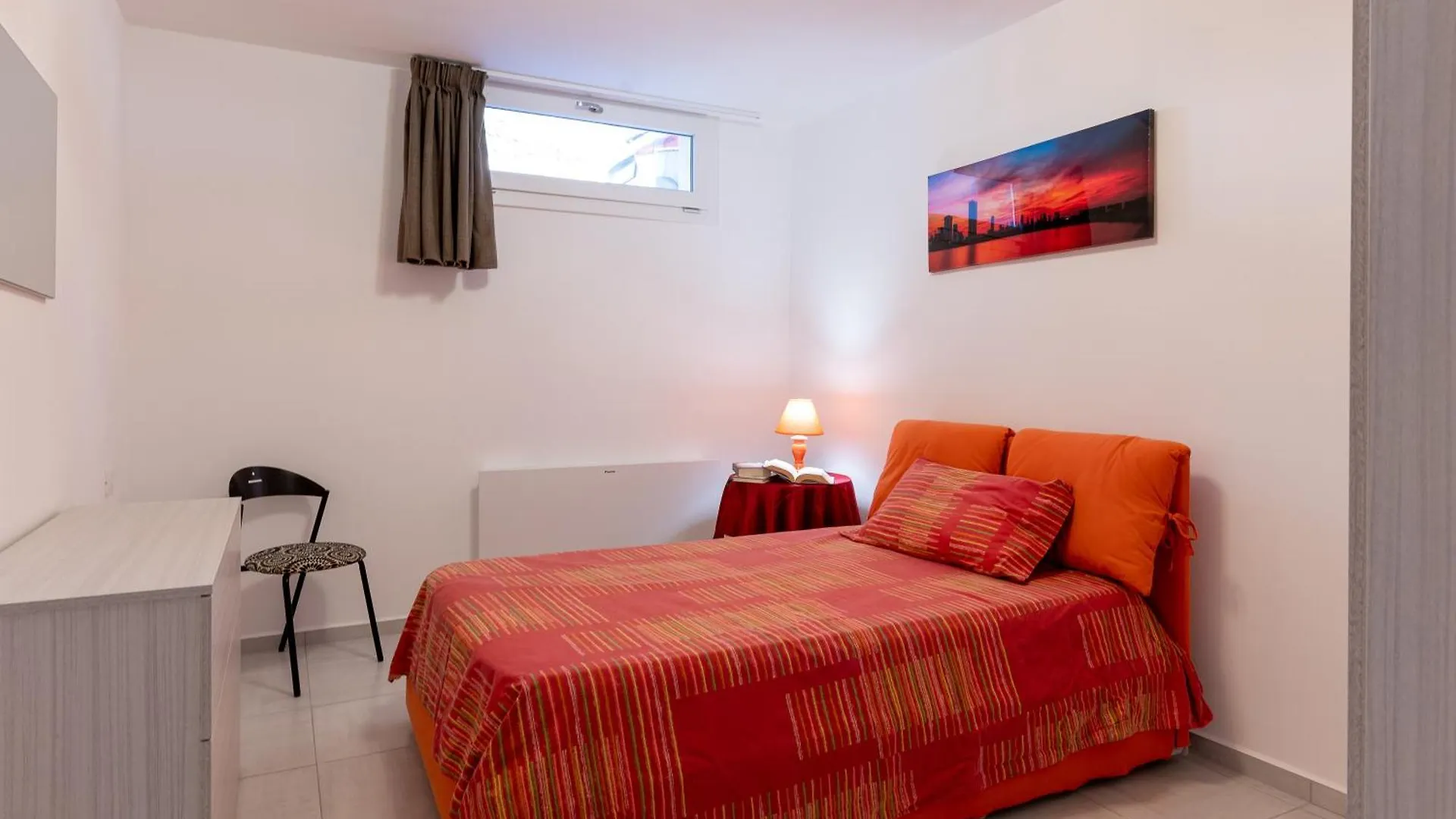 Campi Alti Al Mare Apartments Фоллоника